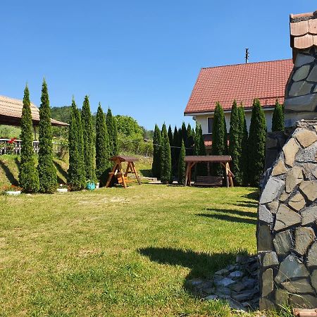 Casa Carpati Zarnesti Exterior foto